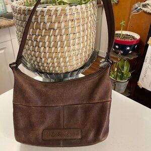 Fossil Brown Worn Leather Shoulder Purse Pockets Inside and Out Lined Zip Top